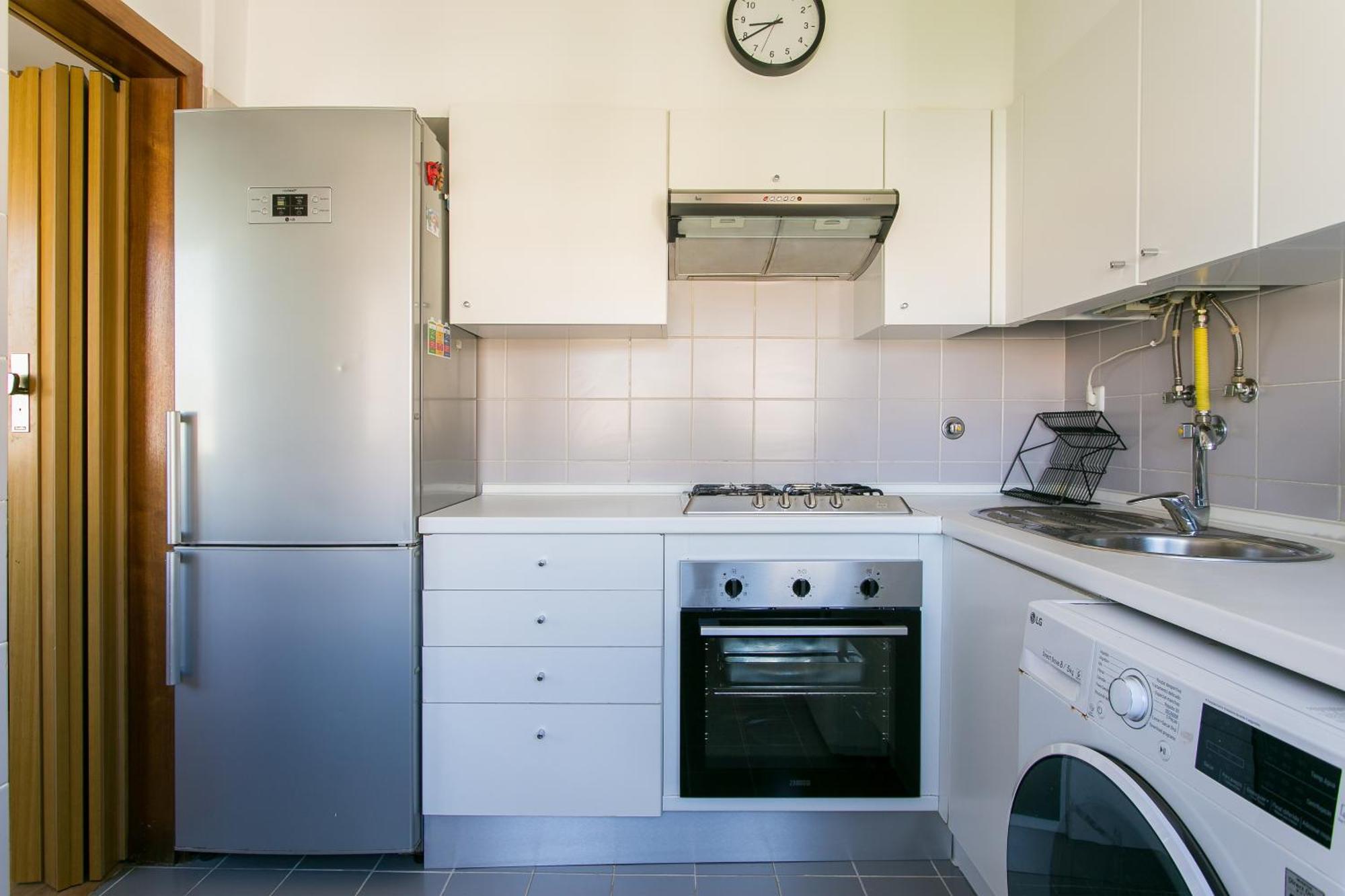 Apartamento Central E Confortavel Junto Ao Bairro Da Graca ลิสบอน ภายนอก รูปภาพ