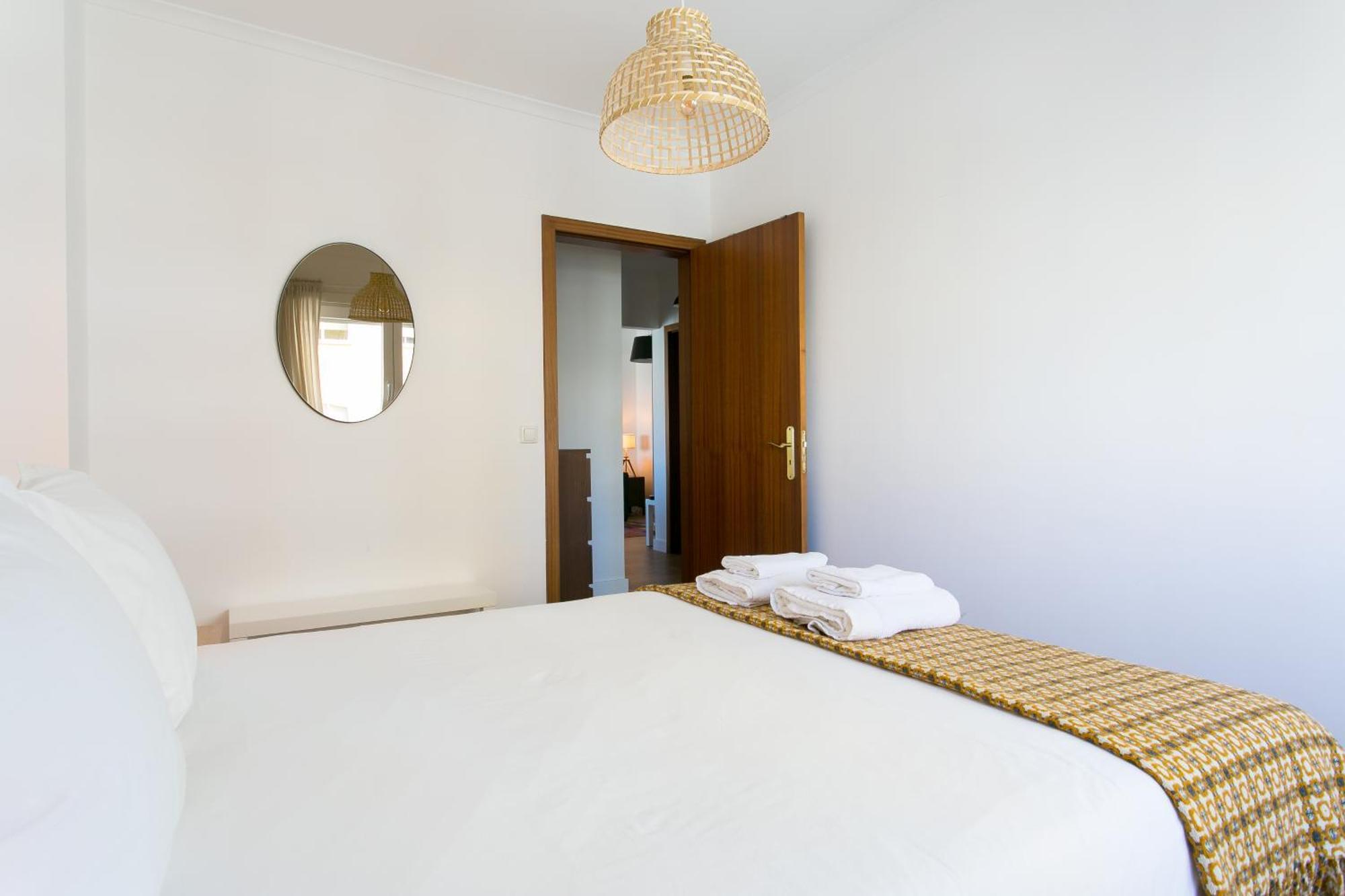 Apartamento Central E Confortavel Junto Ao Bairro Da Graca ลิสบอน ภายนอก รูปภาพ